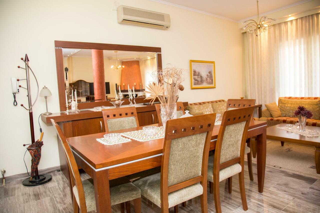 Veta'S Spacious Central Apartment Serres Extérieur photo